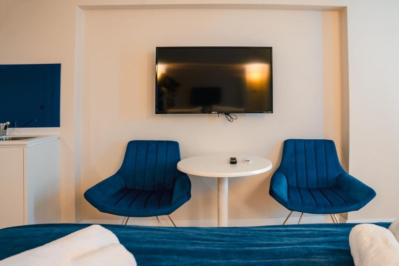 Orbi City - Aparthotel Near The Beach Batumi Bagian luar foto